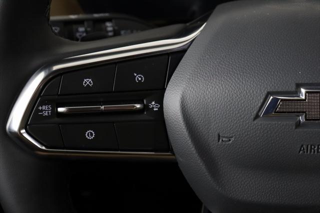 new 2026 Chevrolet Equinox car, priced at $38,290