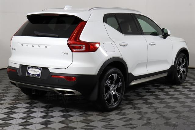 used 2020 Volvo XC40 car, priced at $24,962