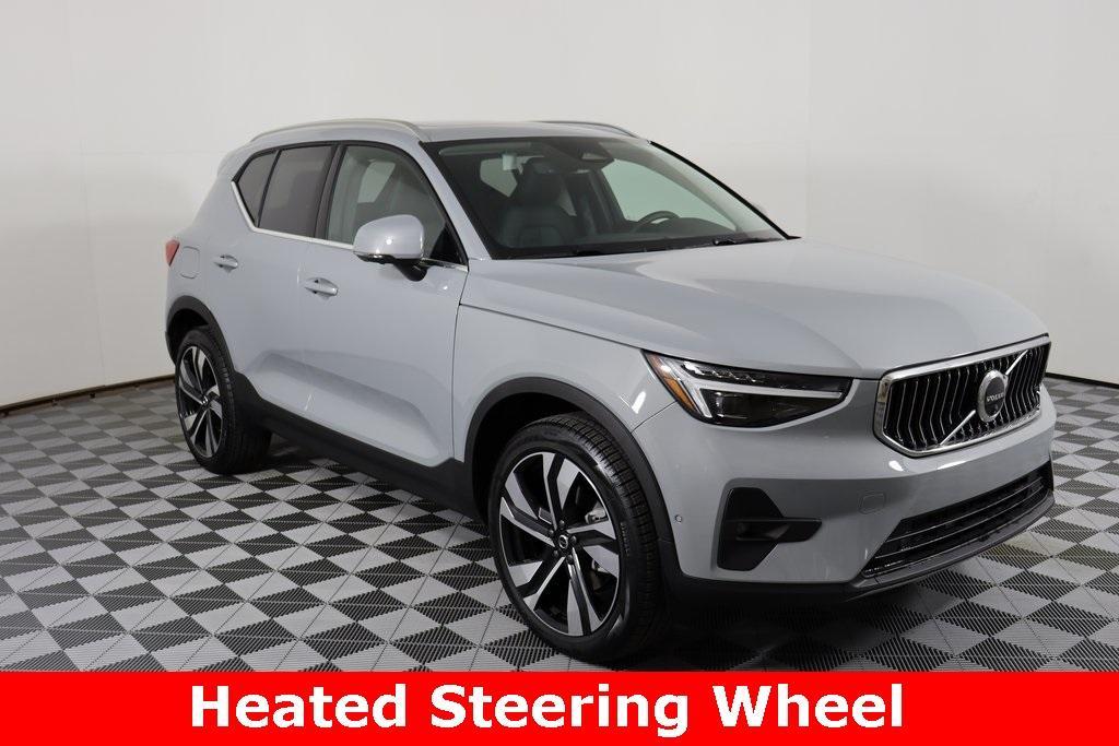 new 2024 Volvo XC40 car, priced at $49,235