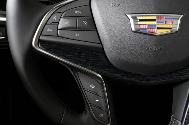 new 2025 Cadillac XT5 car, priced at $57,665