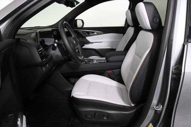 new 2025 Chevrolet Traverse car, priced at $59,570