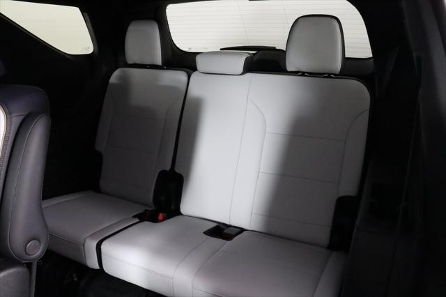 new 2025 Chevrolet Traverse car, priced at $59,570