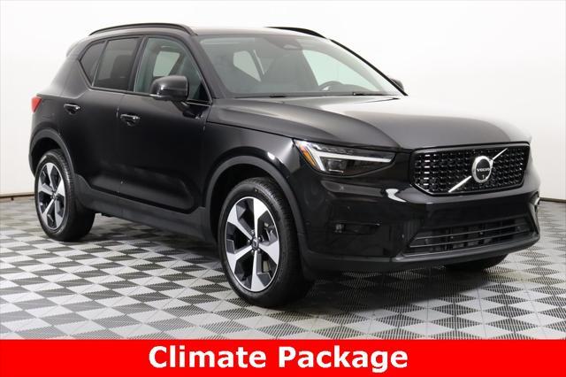 new 2025 Volvo XC40 car, priced at $46,815