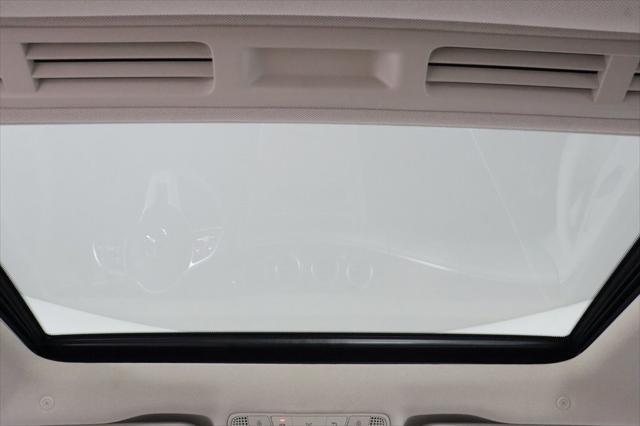 used 2020 Mercedes-Benz E-Class car, priced at $35,995