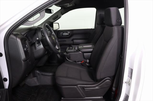 used 2024 Chevrolet Silverado 1500 car, priced at $31,995
