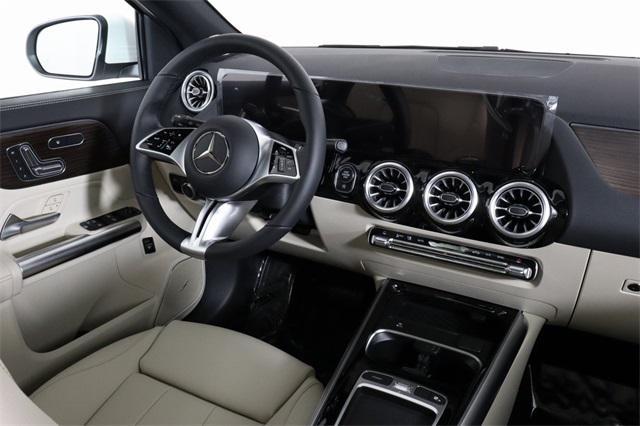 used 2024 Mercedes-Benz GLA 250 car, priced at $42,522