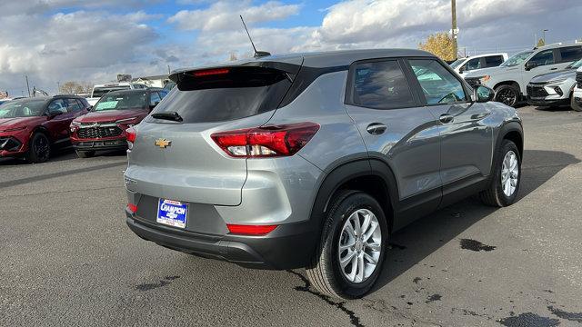 new 2025 Chevrolet TrailBlazer car, priced at $27,635