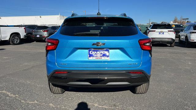 new 2025 Chevrolet Trax car, priced at $28,100