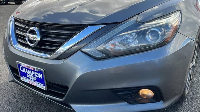 used 2017 Nissan Altima car