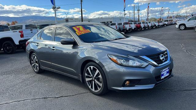 used 2017 Nissan Altima car