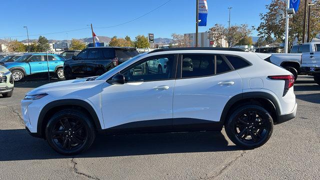 new 2025 Chevrolet Trax car, priced at $26,810