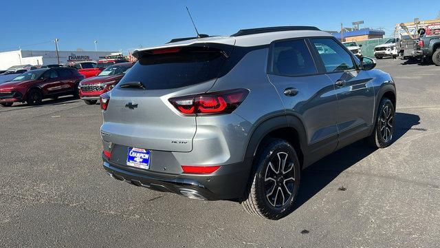 new 2025 Chevrolet TrailBlazer car, priced at $33,925