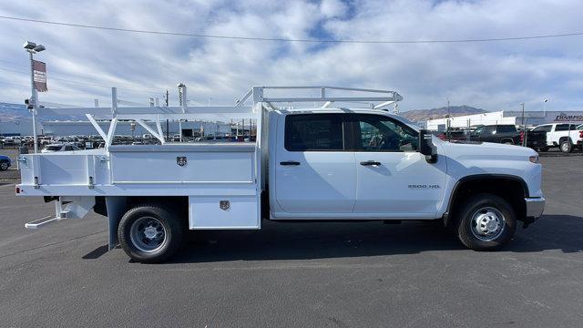 new 2024 Chevrolet Silverado 3500 car, priced at $51,683