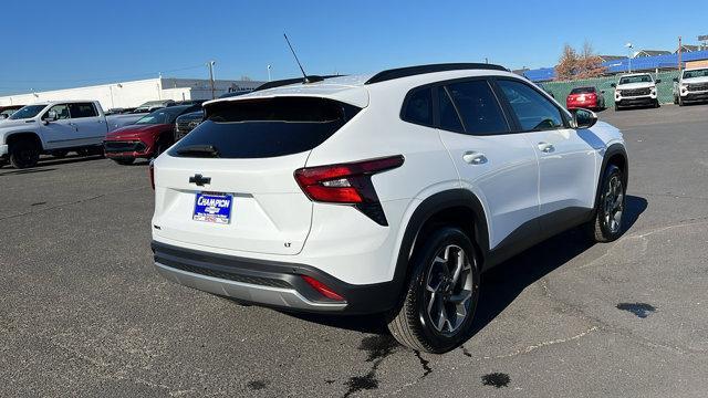 new 2024 Chevrolet Trax car, priced at $25,670