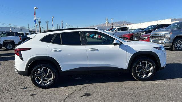 new 2024 Chevrolet Trax car, priced at $25,670