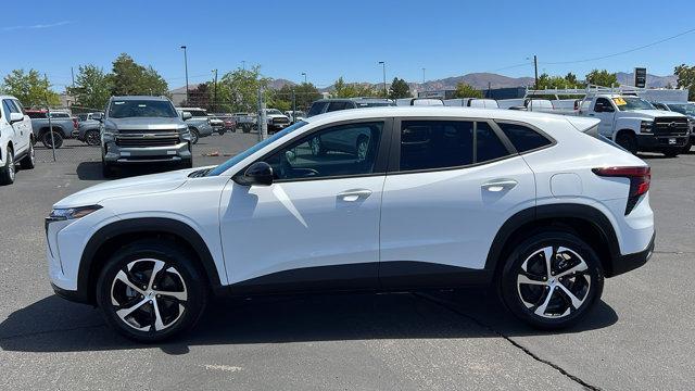 new 2024 Chevrolet Trax car, priced at $24,215