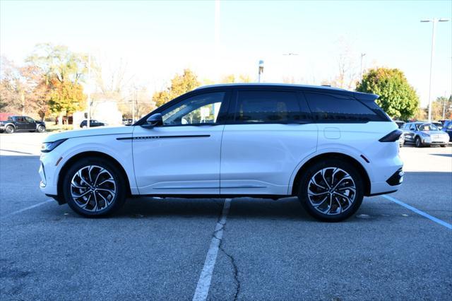 new 2024 Lincoln Nautilus car, priced at $66,091