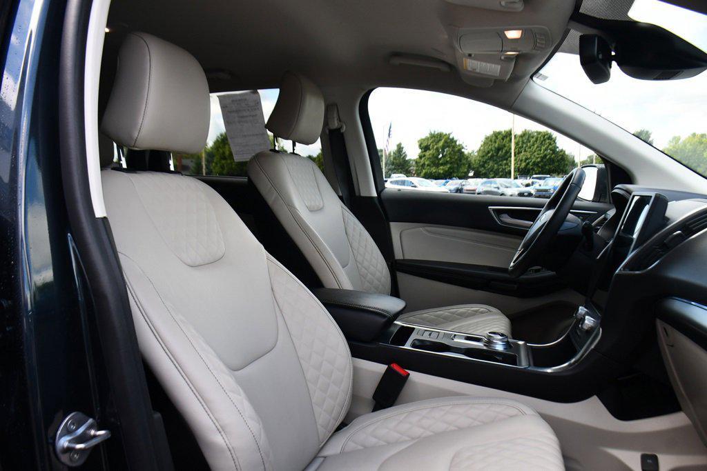 used 2024 Ford Edge car, priced at $28,749