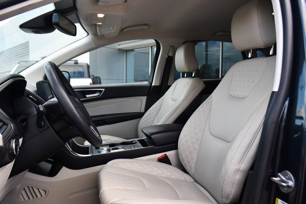 used 2024 Ford Edge car, priced at $28,749
