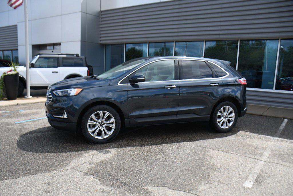 used 2024 Ford Edge car, priced at $28,749