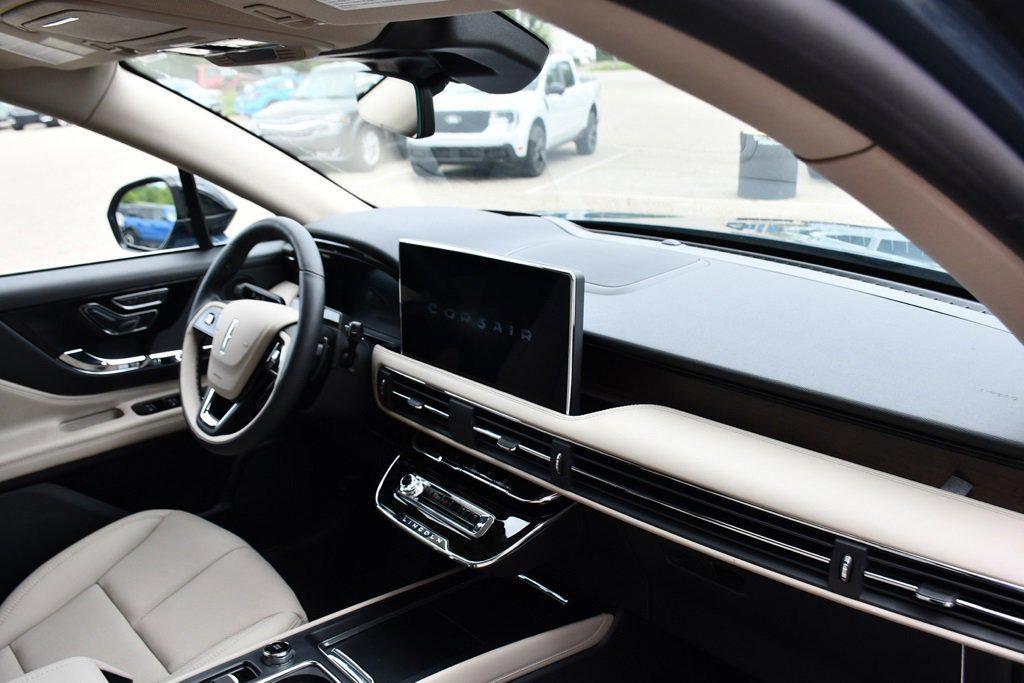new 2025 Lincoln Corsair car, priced at $59,221