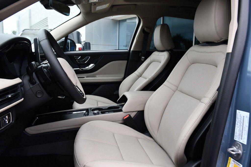 new 2025 Lincoln Corsair car, priced at $59,221