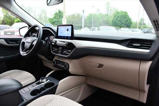 used 2022 Ford Escape car, priced at $23,249