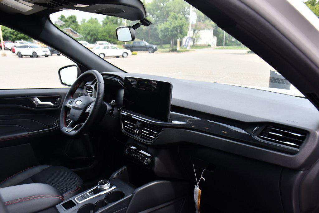 new 2025 Ford Escape car, priced at $32,616