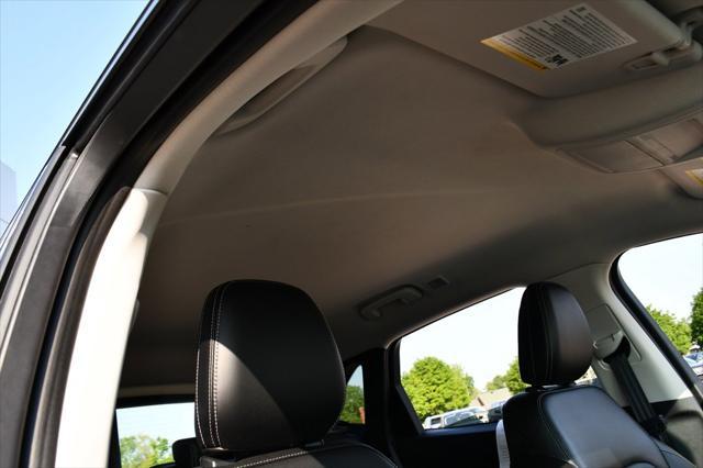 used 2022 Ford Escape car, priced at $25,995