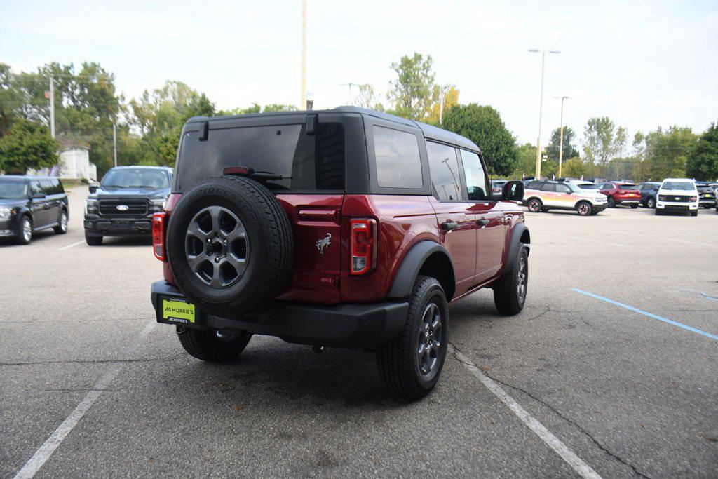 new 2025 Ford Bronco car, priced at $44,160