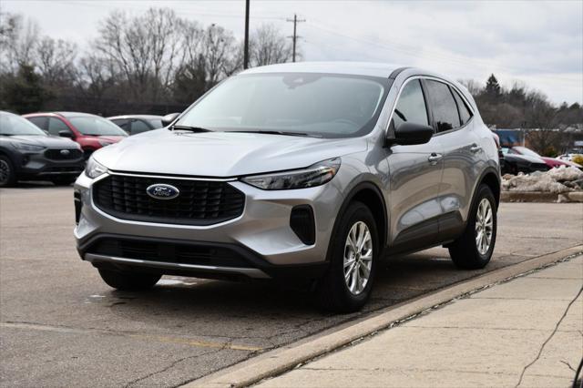 used 2024 Ford Escape car, priced at $25,899