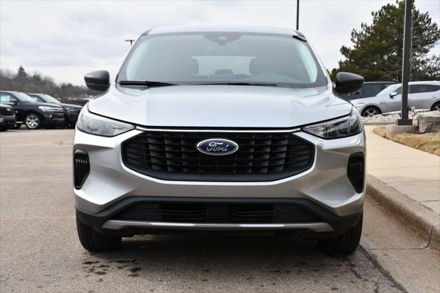 used 2024 Ford Escape car, priced at $25,899