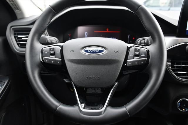 used 2024 Ford Escape car, priced at $25,899