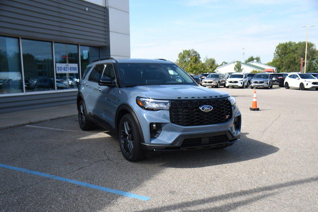 new 2025 Ford Explorer car, priced at $58,030