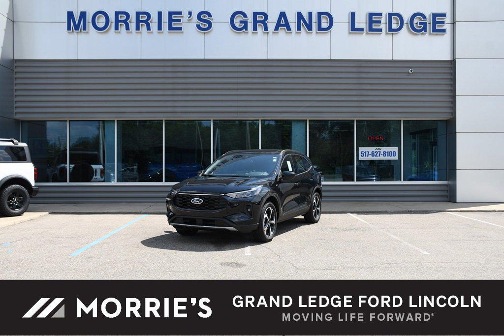 used 2025 Ford Escape car, priced at $33,870