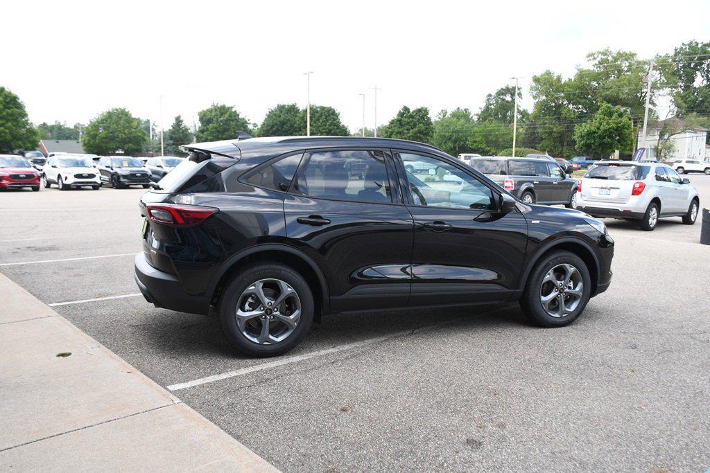 new 2025 Ford Escape car, priced at $28,238
