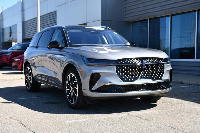 new 2025 Lincoln Nautilus car, priced at $59,881