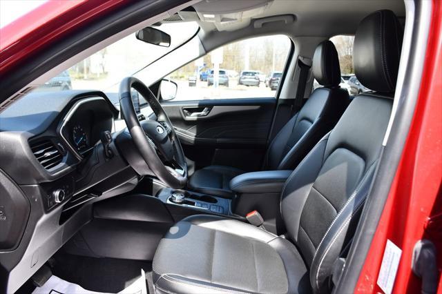 used 2022 Ford Escape car, priced at $25,249