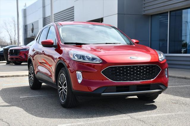used 2022 Ford Escape car, priced at $25,249