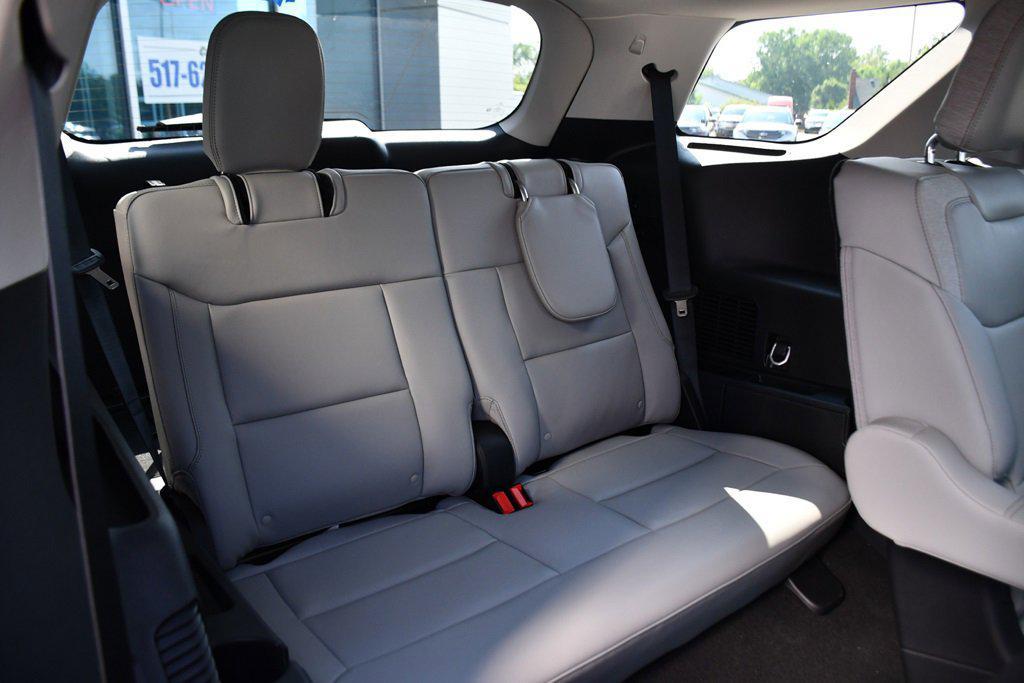 new 2025 Ford Explorer car, priced at $44,345