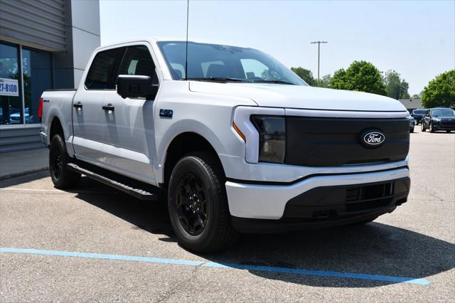 new 2025 Ford F-150 Lightning car, priced at $52,584