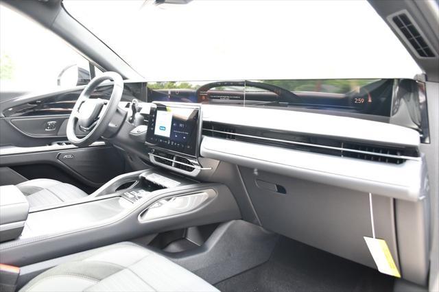 new 2025 Lincoln Nautilus car, priced at $63,673