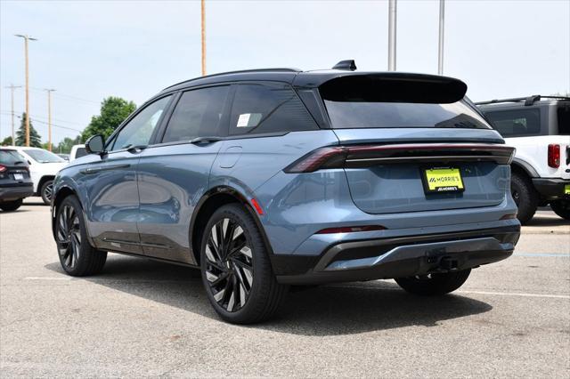 new 2025 Lincoln Nautilus car, priced at $63,673