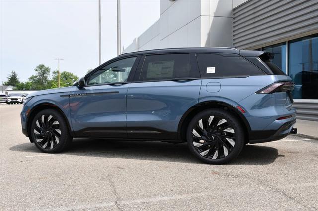 new 2025 Lincoln Nautilus car, priced at $63,673