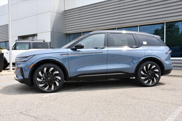 new 2025 Lincoln Nautilus car, priced at $63,673