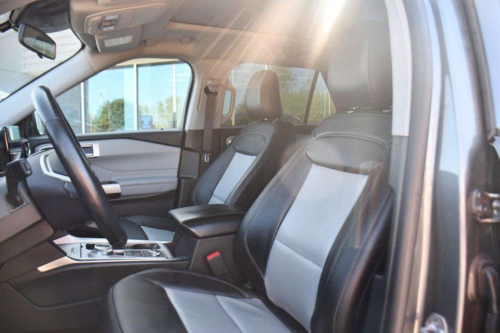 used 2023 Ford Explorer car, priced at $30,995