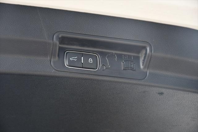 used 2022 Ford Explorer car, priced at $39,495