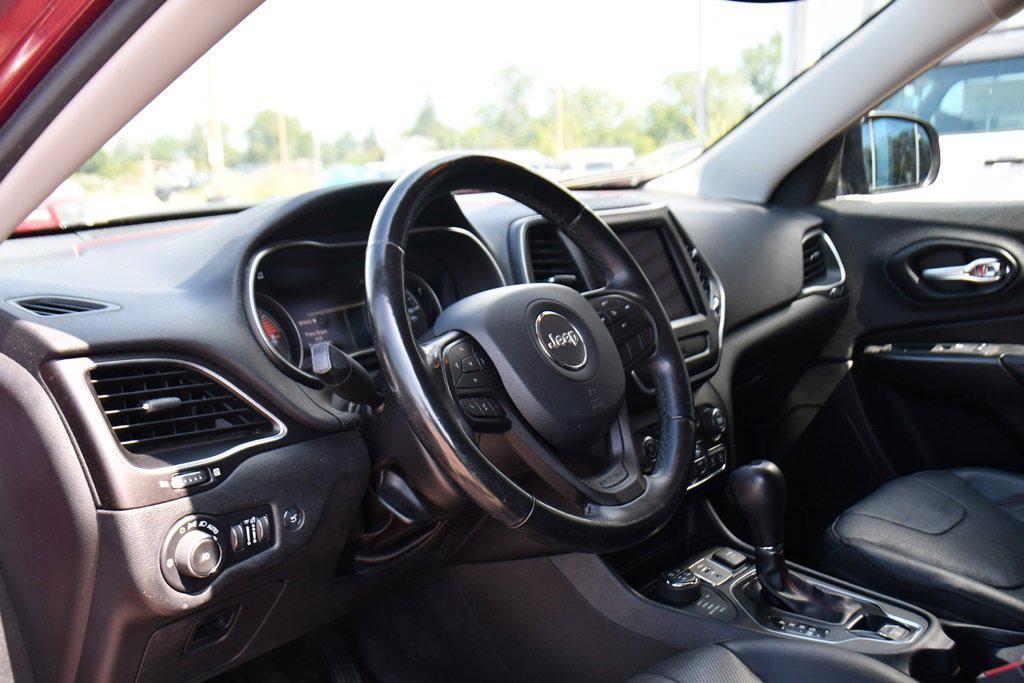used 2020 Jeep Cherokee car, priced at $19,249