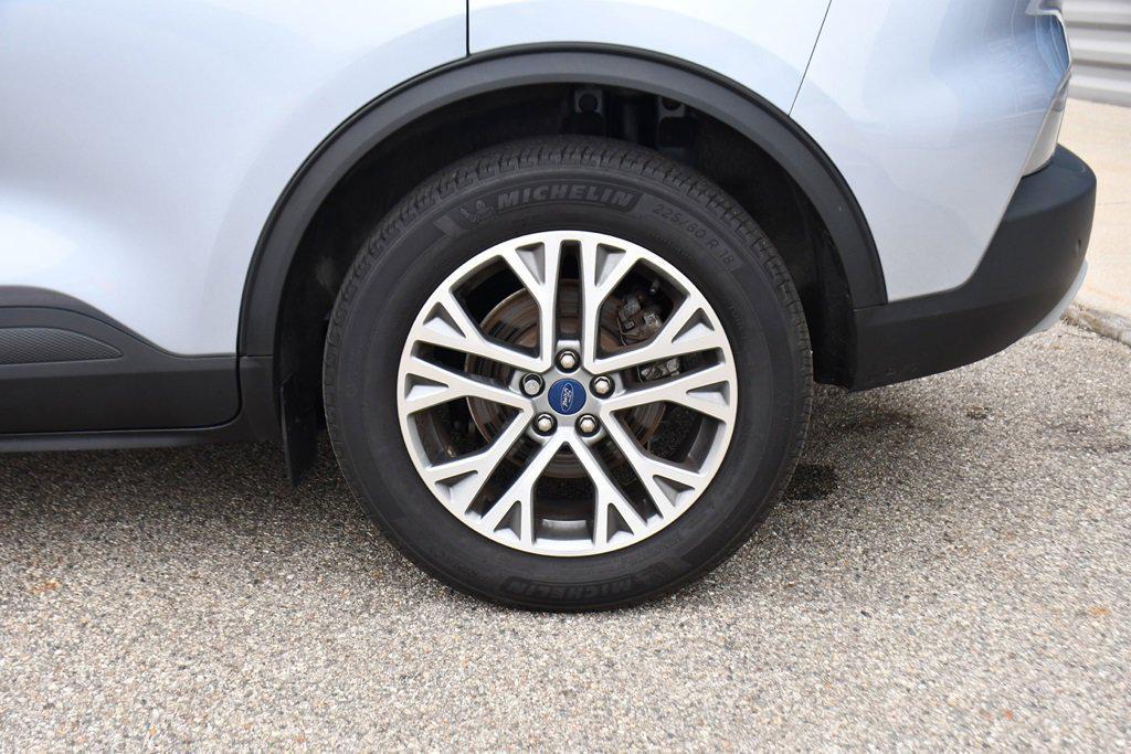 used 2022 Ford Escape car, priced at $24,749