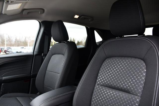 new 2025 Ford Escape car, priced at $31,229